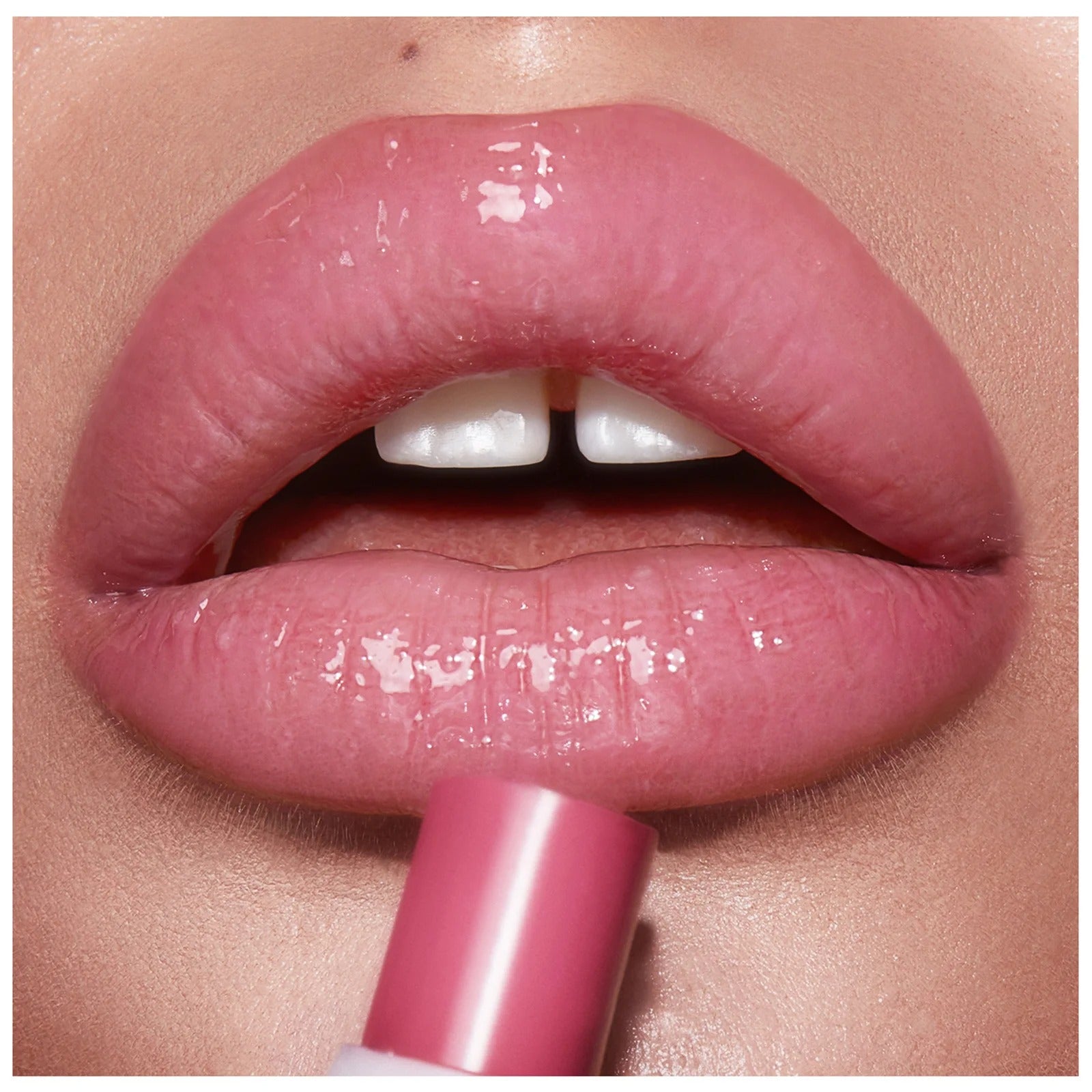 Charlotte Tilbury Hyaluronic Happikiss